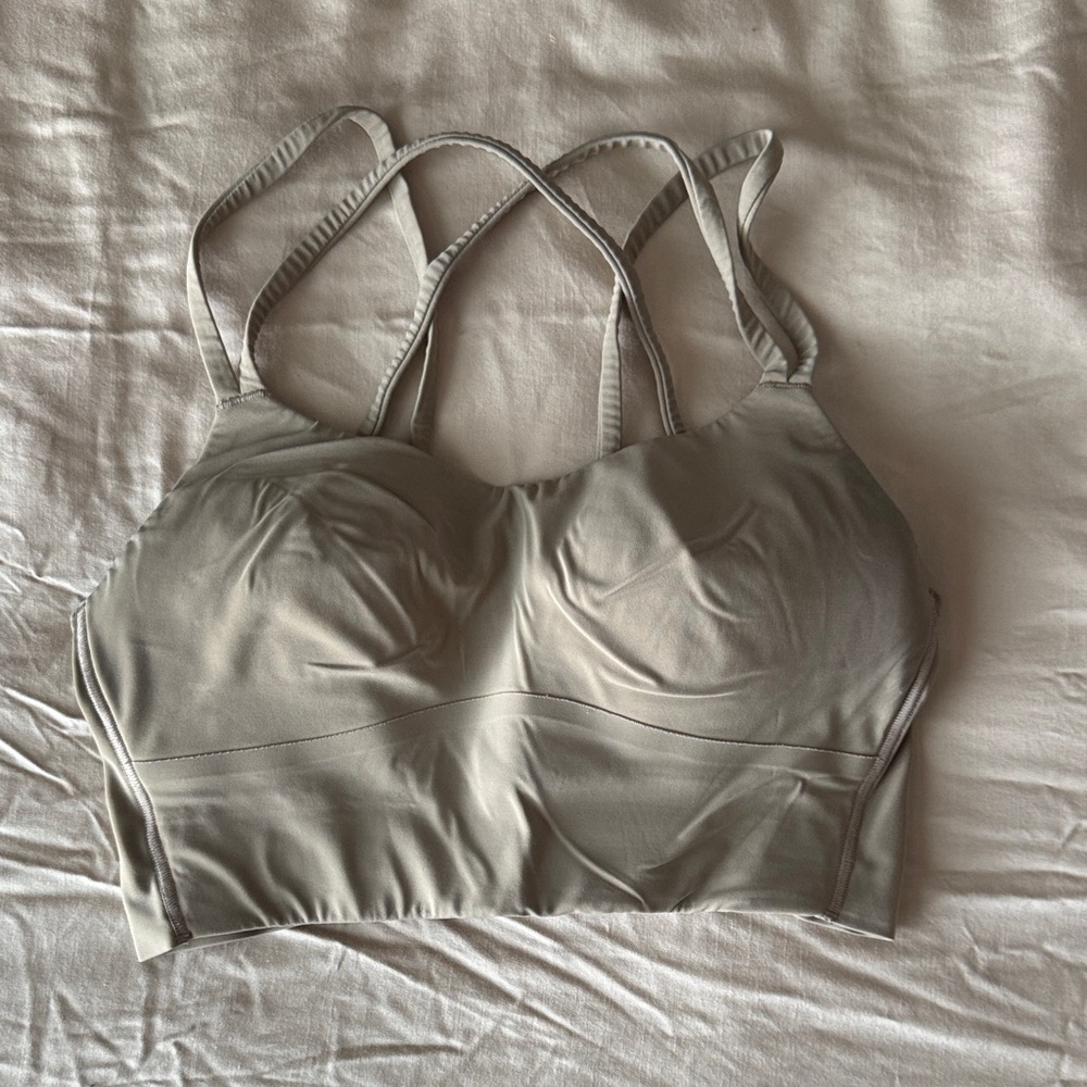 Lululemon Women's Strappy Beige Like a Cloud Bra (Size 4)